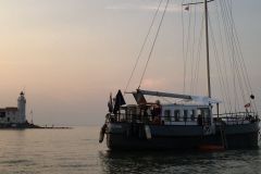 motorzeilboot VRIEND TEN ANKER  PAARD VAN MARKEN