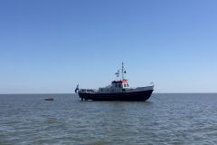 ex binnenvisser EIDER voor anker